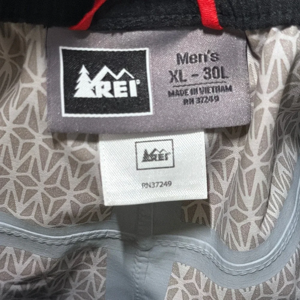 REI‎ E1 Elements Rain Pants Mens XL 30L Black Waterproof Hiking Outdoor Trail